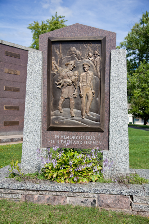 Highland Memorial Park