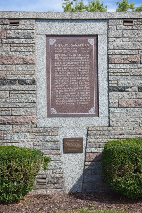 Highland Memorial Park