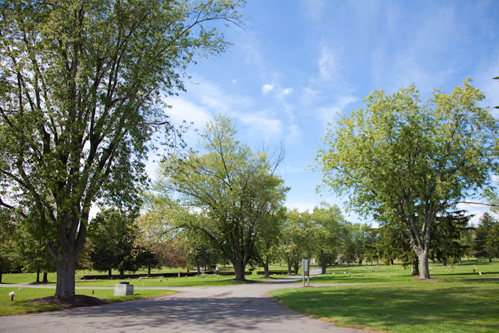 Highland Memorial Park