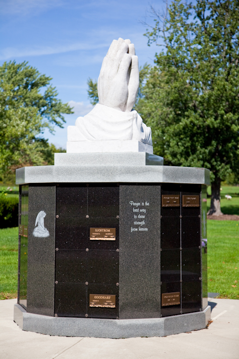 Highland Memorial Park