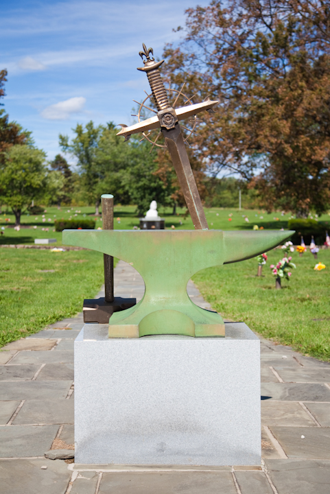 Highland Memorial Park