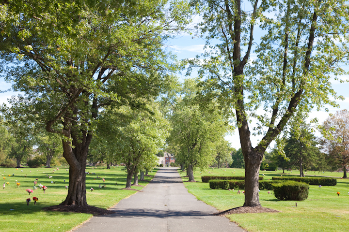 Highland Memorial Park