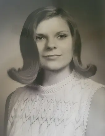 Lois J. Schilling